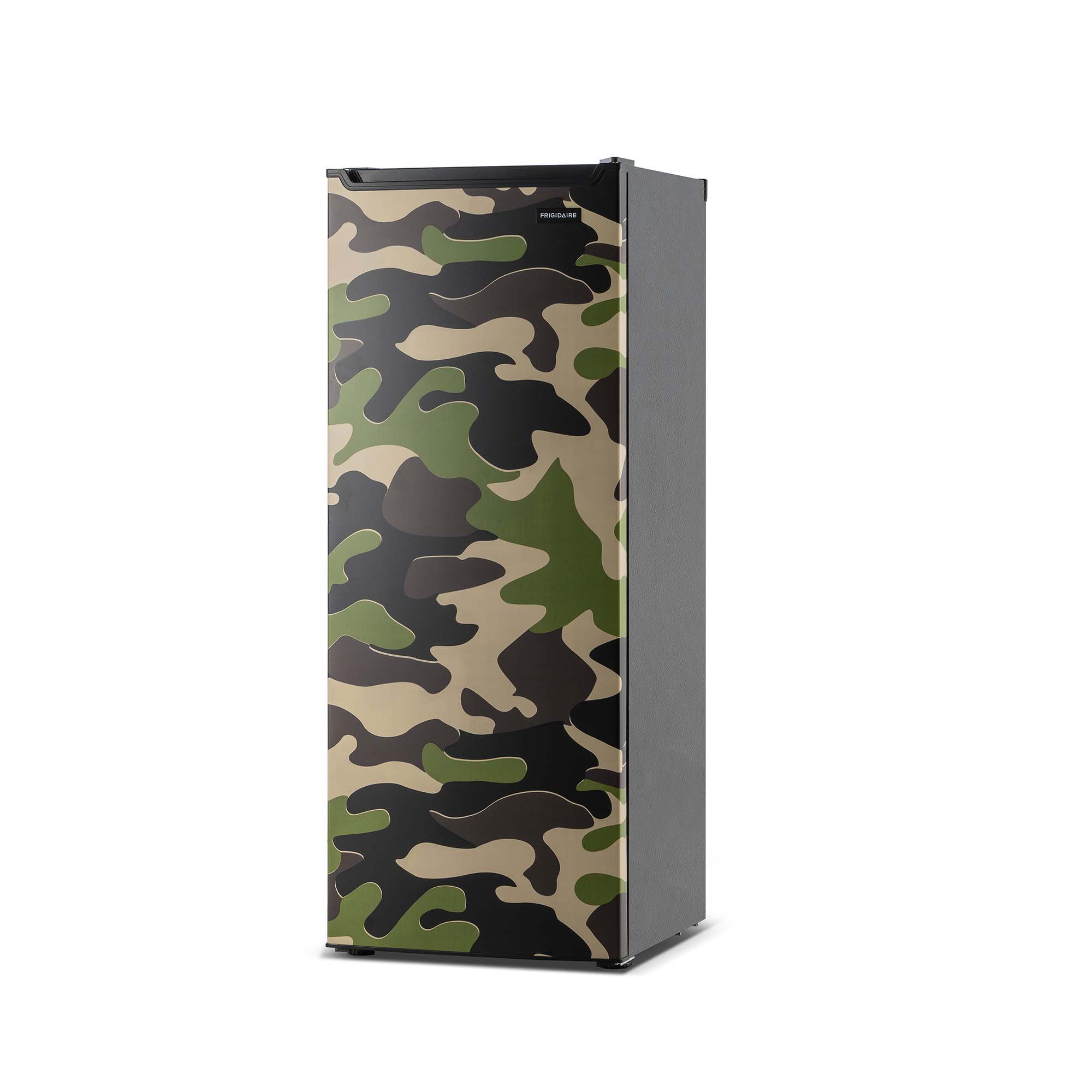 Frigidaire 6.5 Cu. ft. Convertible Upright Freezer/Refrigerator, Garage-Ready Deep Freezer for Home, Cabin & RV, Hunting Camo Print - Image 5