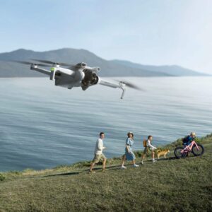 DJI - Mini 3 Drone and Remote Control with Built-in Screen (DJI RC) - Gray